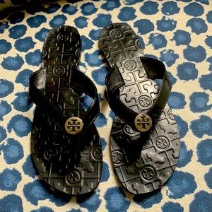 Tory Burch Patent Thora Sandal.